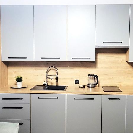 Apartament Jaracza 28/10 Słupsk Buitenkant foto