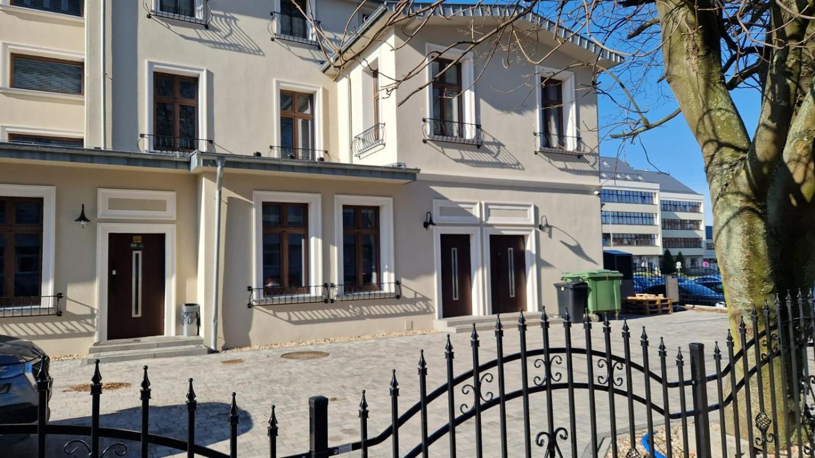 Apartament Jaracza 28/10 Słupsk Buitenkant foto